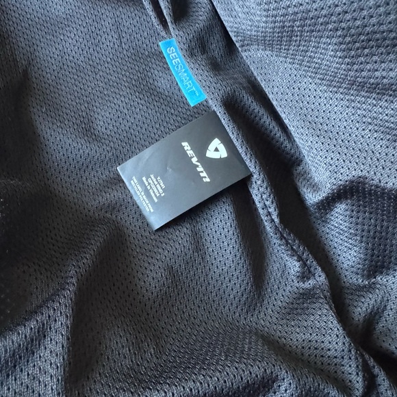 Rev’it Men’s Motorcycle Summer Riding Jacket - Picture 7 of 8